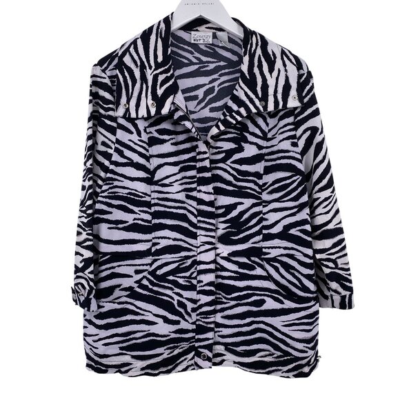 Zenergy by Chicos zip up jacket size 2 Medium 12 zebra print active wear beach - Picture 1 of 9